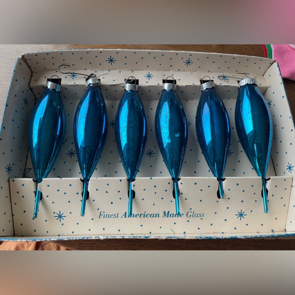 Vintage Paragon 1/2 dozen blue teardrop shaped ornaments, mid-century home